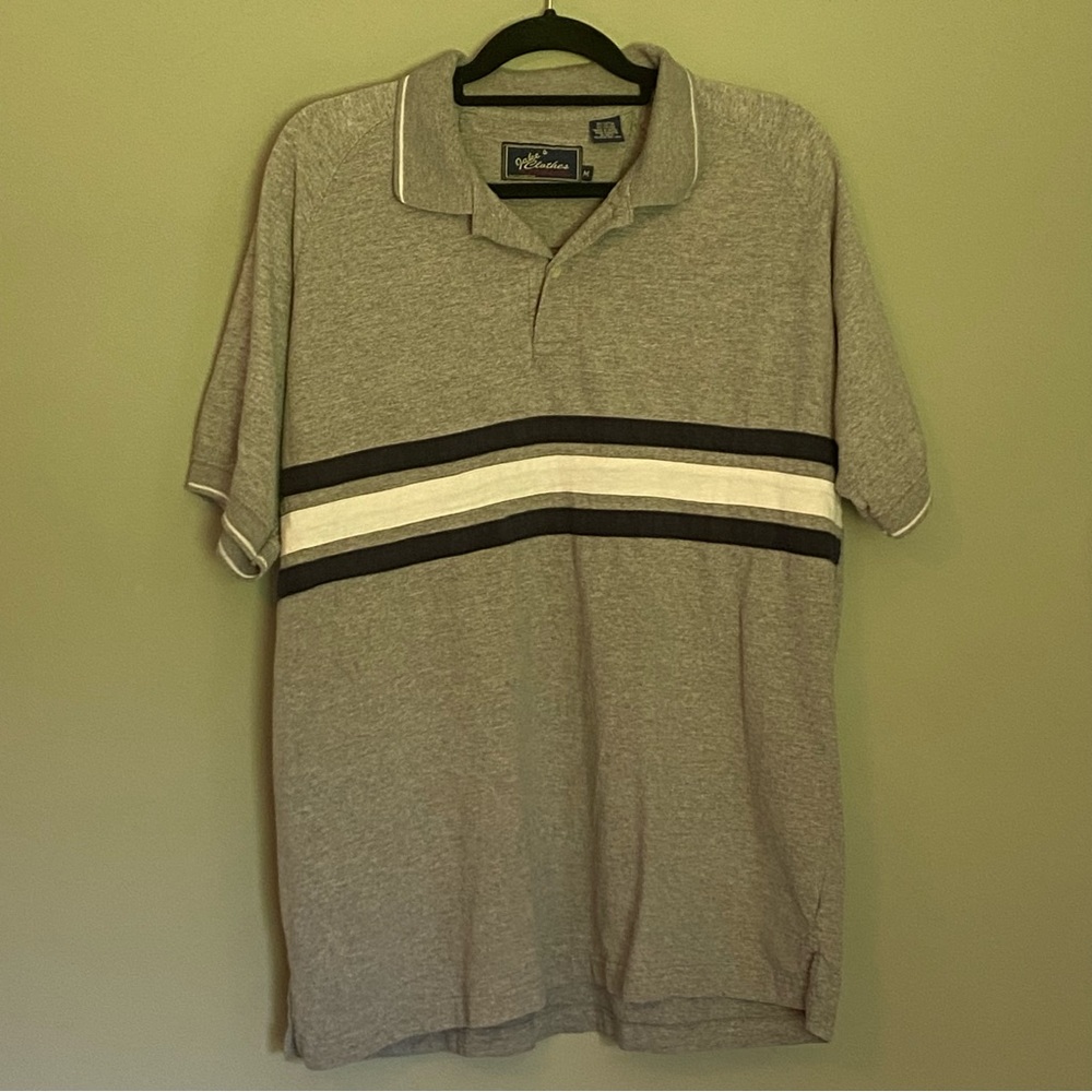 Jake's Clothes 90's to 00's polo in a men's medium
